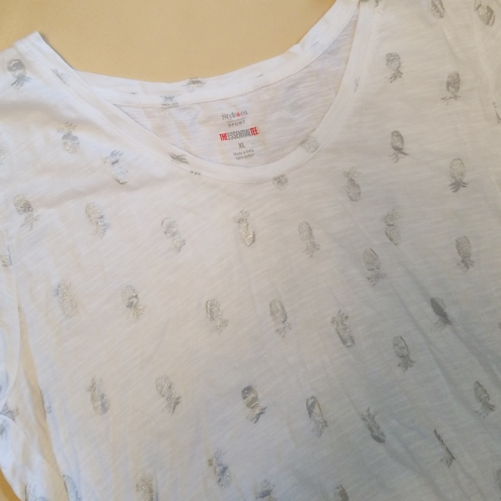 White tshirt with silver pineapples